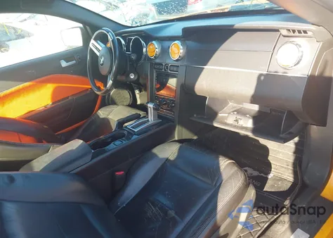 2007 Ford Mustang V6 Deluxe/V6 Premium from USA, damaged, VIN 1ZVHT80N875224194